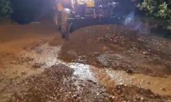 Tut'ta şiddetli yağış sele neden oldu
