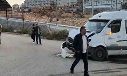 Adıyaman'da otomobil minibüsle çarpıştı: 4 yaralı