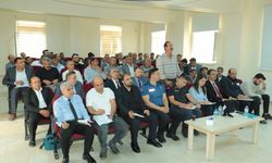 Çüngüş'te muhtarlar toplantısı düzenlendi