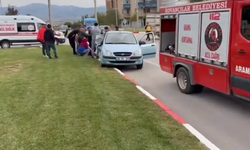 Elâzığ'da trafik kazası: Refüje çarpan araçtaki 2 kişi yaralandı