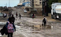 HÜDA PAR'dan Batman'da 'Kış gelmeden çocuklarımızı çamurdan kurtaralım' çağrısı