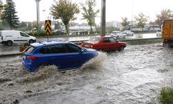 Meteoroloji'den şiddetli yağış ve fırtına uyarısı