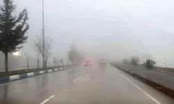 Meteoroloji'den uyarı: Bazı illerde sağanak, iç kesimlerde yoğun sis bekleniyor