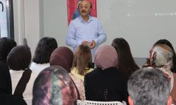 Diyarbakır'da otizmle mücadelede farkındalık konferansı