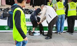 Umut Kervanı, ihtiyaç sahibi çocuğun yüzünü güldürdü