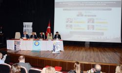 Dicle Üniversitesinde uluslararası ekonomi ve siyaset sempozyumu düzenlendi