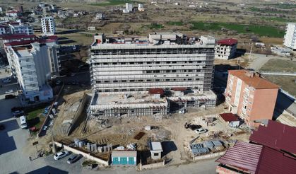 35 yataklı Hani Devlet Hastanesi’nin inşaatı devam ediyor