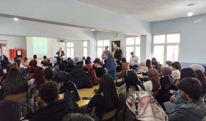 Ergani'de "Mehmet Akif ve Çanakkale Zaferi" anma konferansı