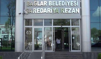 66 emekli tazminat için Bağlar Belediyesi’ne yürüdü