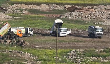 Diyarbakır’da çöp ve sinek krizi: Mahalleli ayakta