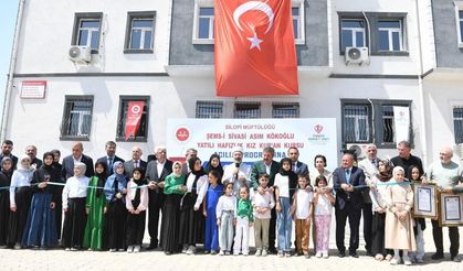 Prof. Dr. Erbaş: Ailemize sahip çıkmamız lazım