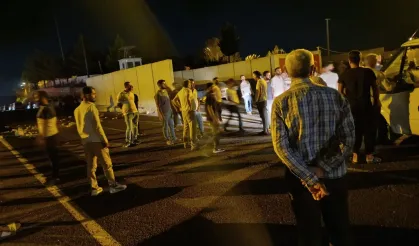 Diyarbakır’da elektrik kesintisi gerginliği: Köylüler yol kapattı