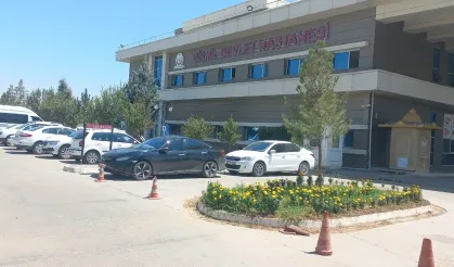Diyarbakır'da eniştesi tarafından bıçaklanan kişi öldü