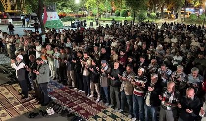 israilin saldırdığı Gazze'ye İstanbul'da destek eylemi