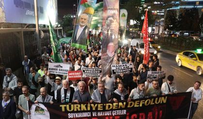 İstanbul, Küresel Sumud Filosu'na destek için meydanlara indi