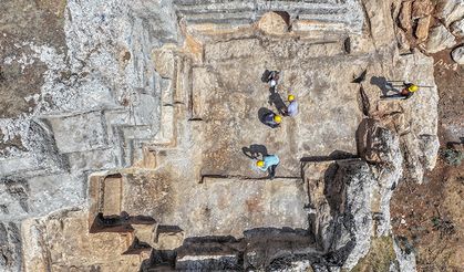 Diyarbakır’da eski taş ocağında 112 mezar bulundu