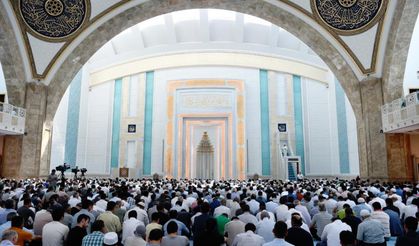 Cuma hutbesi: Birlikte bereket, kardeşlikte rahmet vardır