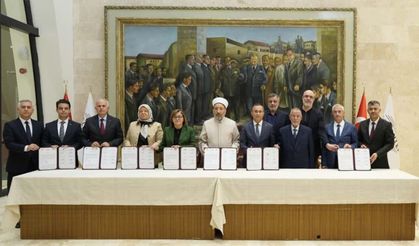 Gaziantep'te Kur'an eğitim merkezi ve cami için protokol imzalandı