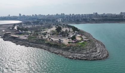 Seyhan baraj gölü kıyısındaki kaçak yapıların tahliyesinde gerginlik