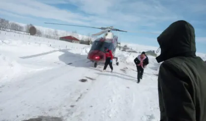Diyarbakır'da yaralı hasta helikopterle sevk edildi