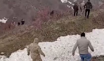 Bitlis'te otomobil yüzlerce metre uçurumdan dereye düştü: 3 ölü, 5 yaralı