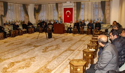 Hak ve Kardeşlik Hareketi Diyarbakır'da iftar sofrasında buluştu