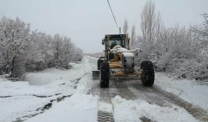 Mart kapıdan baktırdı: 427 yol kardan kapalı