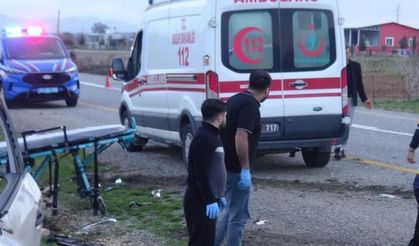 Batman'da takla atan araç hurdaya döndü: 5 yaralı