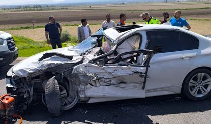 Batman-Diyarbakır yolunda zincirleme kaza: 2 yaralı