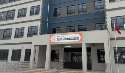 Mersin'de lisede silah paniği: Öğrenci tabancayla yakalandı