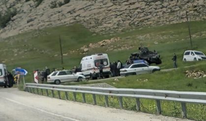 Diyarbakır'da iki araç çarpıştı: 5'i öğrenci 6 yaralı
