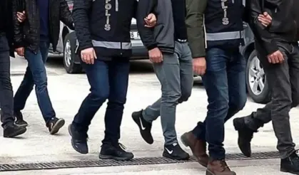 Sosyal medyada silah paylaşımına operasyon: 19 gözaltı