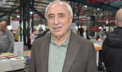 Şair Nurullah Genç: Geçmişi bilmeyen bugünü anlayamaz