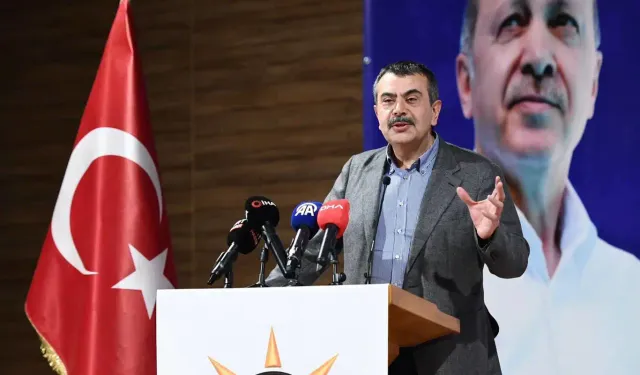 Bakan Tekin: CHP kendi tarihini ya bilmiyor ya inkar ediyor