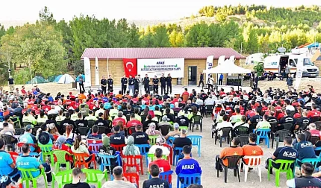 Siirt'te 70 gönüllü, olası afetlerde müdahaleye hazırlanıyor