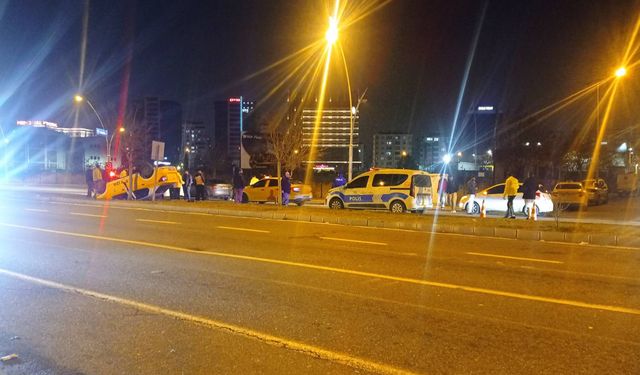 Diyarbakır'da maddi hasarlı trafik kazası