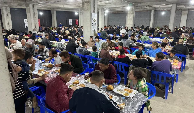 Midyat'ta iftar programlarına yoğun ilgi