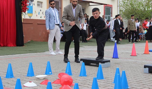Cizre'de Down Sendromlu çocuklar doyasıya eğlendi