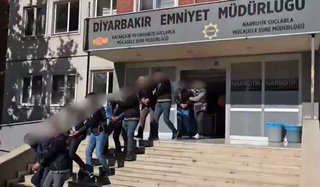 Diyarbakır'da “torbacı” operasyonu: Serbest bırakıldılar