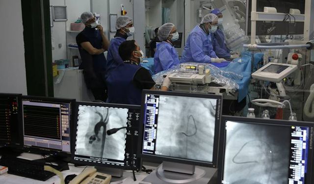 Diyarbakır'da kalp hastası çocuklar için "ağız diş sağlığı timi" kuruldu