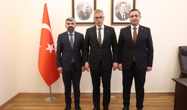 HÜDA PAR’dan Sağlık Bakanı Memişoğlu’na ziyaret