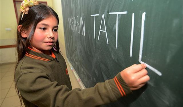 2025 Kasım ara tatil tarihleri açıklandı