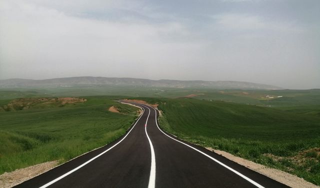 Diyarbakır'da 2 bin 310 kilometre yol çizgisi çizildi