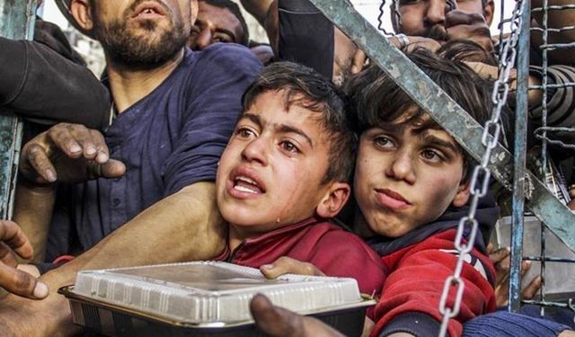 111 yardım kuruluşundan çağrı: Gazze'deki savaş ve açlık son bulmalı