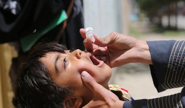 Afganistan, 7,3 milyon çocuğu hedefleyen çocuk felci aşılamasını başlattı