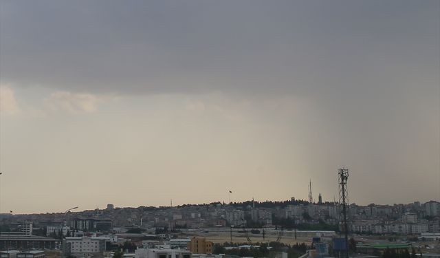 Gaziantep ve Adıyaman'da toz taşınımı etkili oldu