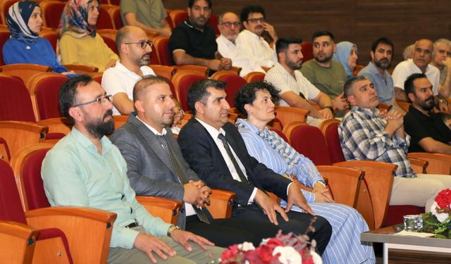 Siirt Üniversitesinde 15 Temmuz konferansı