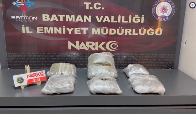 Batman’da yaklaşık 4 kilo skunk ele geçirildi