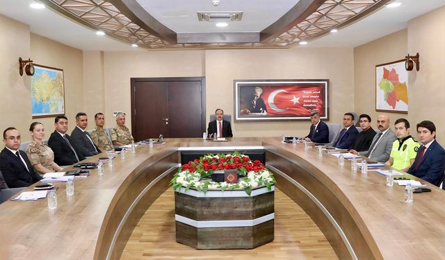 Siirt'te İl Güvenlik ve Asayiş Toplantısı yapıldı