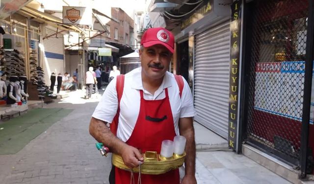 Batman’da 38 yıldır meyan şerbetiyle geçimini sağlıyor